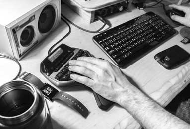 700万高薪疯抢！曼城31岁B席赴意甲真的是养老？巴萨冷眼旁观